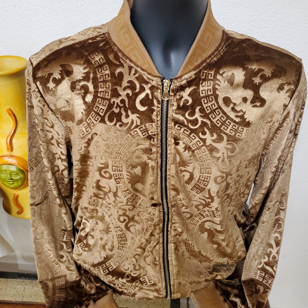 Jackets - Picture 7 of 7